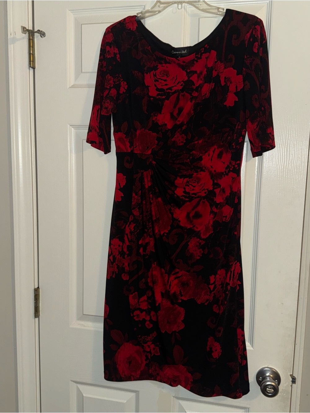 connected apparel Black and Red Floral Twist-Front Midi Dress